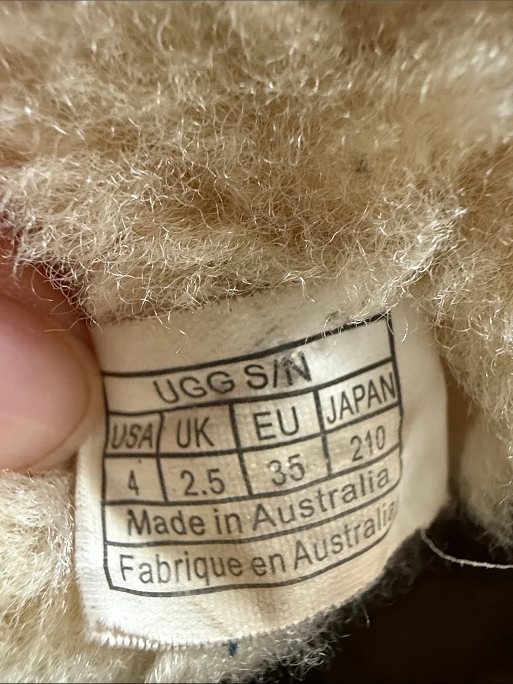 Kids UGG Cozy Shearling-Lined Booties in Chestnut Brown Size 4
